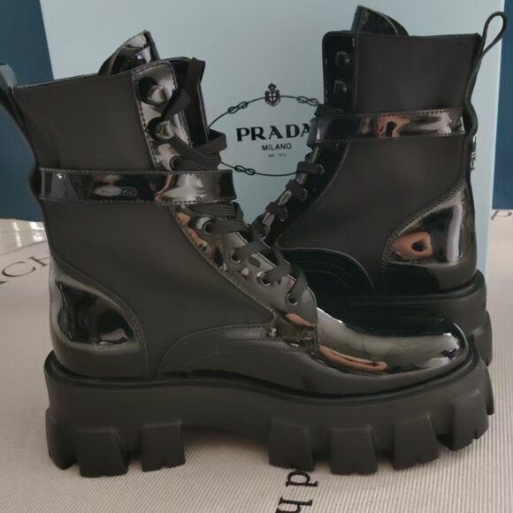 Prada boots - Picture 4 of 11